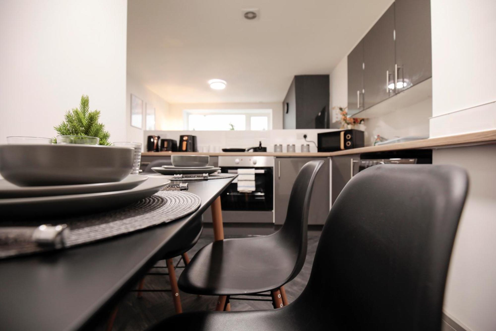 Bartlam Place, Sleeps 6, Free Parking, - By Nmb Apartment Oldham